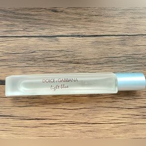 Dolce Gabbana Light Blue for Her travel size perfume